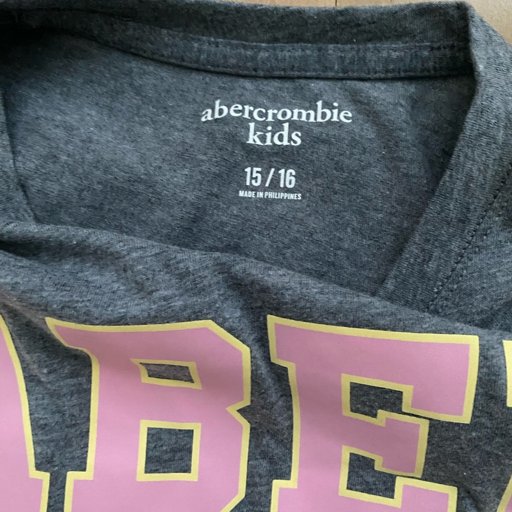 ❌SOLD❌Abercrombie kids t-shirt bundle - Picture 6 of 7